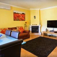 Flat in the city center, at the first line of the sea / lake in Portugal, Albufeira, 120 sq.m.