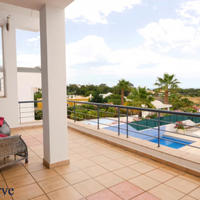 Villa in the city center, at the first line of the sea / lake in Portugal, Albufeira, 420 sq.m.
