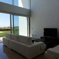 Villa at the first line of the sea / lake in Portugal, Lisbon, Cascais, 439 sq.m.
