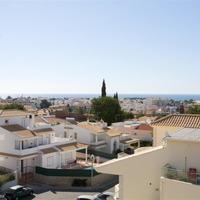 Apartment at the second line of the sea / lake in Portugal, Albufeira, 84 sq.m.