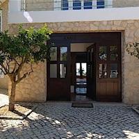 Вилла на первой линии моря/озера в Португалии, Албуфейра, 622 кв.м.