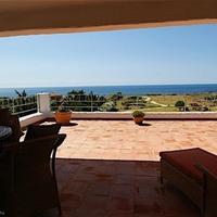 Вилла на первой линии моря/озера в Португалии, Албуфейра, 622 кв.м.