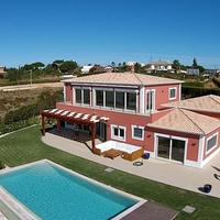 House at the first line of the sea / lake in Portugal, Lisbon, Cascais, 400 sq.m.