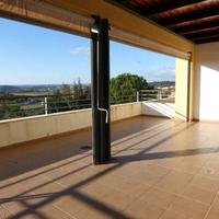 Apartment at the second line of the sea / lake in Portugal, Albufeira, 113 sq.m.