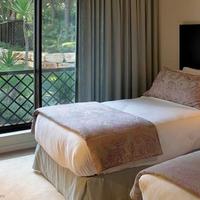 Villa at the first line of the sea / lake in Portugal, Cascais, 486 sq.m.