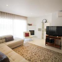 Вилла в пригороде в Португалии, Кашкайш, 158 кв.м.