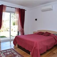 Villa in the suburbs in Portugal, Cascais, 187 sq.m.