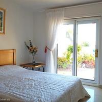 Villa at the second line of the sea / lake in Portugal, Cascais, 259 sq.m.