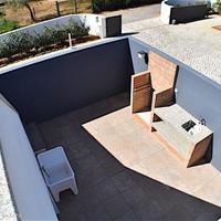 Вилла на второй линии моря/озера в Португалии, Албуфейра, 183 кв.м.