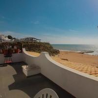 Penthouse in the city center, at the first line of the sea / lake in Portugal, Albufeira, 176 sq.m.