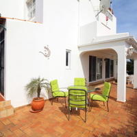 Villa in the suburbs in Portugal, Cascais, 160 sq.m.