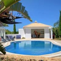 Вилла в пригороде в Португалии, Албуфейра, 180 кв.м.