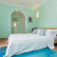 Вилла в пригороде в Португалии, Кашкайш, 196 кв.м.