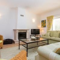 Вилла в пригороде в Португалии, Кашкайш, 196 кв.м.