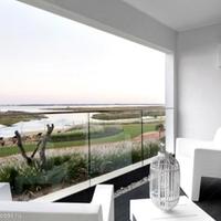Penthouse at the first line of the sea / lake in Portugal, Albufeira, 152 sq.m.