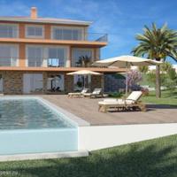 Villa at the first line of the sea / lake in Portugal, Albufeira, 250 sq.m.