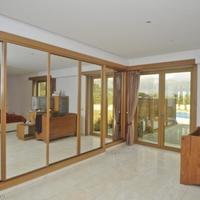 Villa in the suburbs in Portugal, Cascais, 309 sq.m.