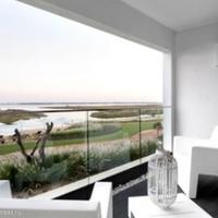 Apartment at the first line of the sea / lake in Portugal, Lisbon, Cascais, 113 sq.m.