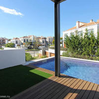 Villa at the second line of the sea / lake in Portugal, Albufeira, 232 sq.m.