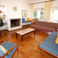 Вилла в пригороде в Португалии, Кашкайш, 210 кв.м.