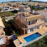 Villa in Portugal, Cascais, 330 sq.m.