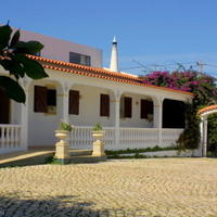 House in the suburbs in Portugal, Lisbon, Cascais, 650 sq.m.