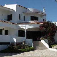 House in the suburbs in Portugal, Albufeira, 280 sq.m.