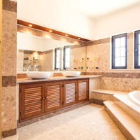 Вилла в пригороде в Португалии, Алгарви, Албуфейра, 295 кв.м.