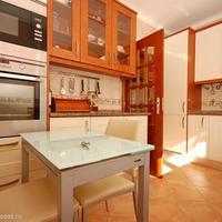 Вилла в центре города в Португалии, Алгарви, Албуфейра, 110 кв.м.