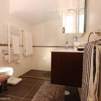 Вилла в центре города в Португалии, Алгарви, Албуфейра, 110 кв.м.