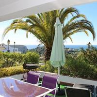 Villa at the second line of the sea / lake in Portugal, Cascais, 509 sq.m.