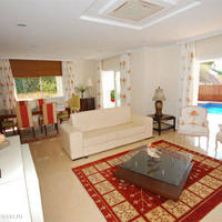 House in the suburbs in Portugal, Albufeira, 409 sq.m.