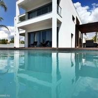 Villa in the suburbs in Portugal, Albufeira, 512 sq.m.