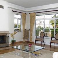 Villa in the suburbs in Portugal, Cascais, 510 sq.m.