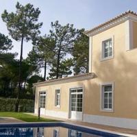 Villa in the suburbs in Portugal, Cascais, 510 sq.m.