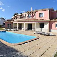 Villa in the suburbs in Portugal, Albufeira, 344 sq.m.