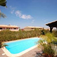 Villa in the suburbs in Portugal, Cascais, 225 sq.m.