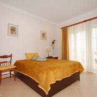 Villa in the suburbs in Portugal, Cascais, 225 sq.m.