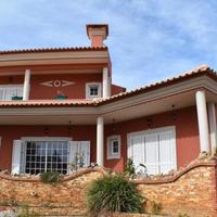 Villa in the city center in Portugal, Cascais, 220 sq.m.