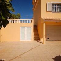 Вилла в пригороде в Португалии, Кашкайш, 255 кв.м.