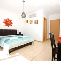 Villa in the suburbs in Portugal, Albufeira, 180 sq.m.