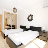 Villa in the suburbs in Portugal, Albufeira, 180 sq.m.