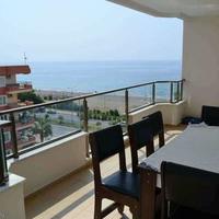 Апартаменты на первой линии моря/озера в Турции, 125 кв.м.