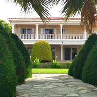 Villa at the seaside in Republic of Cyprus, Eparchia Pafou, 647 sq.m.