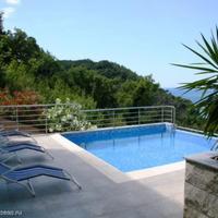 Flat in the city center, at the first line of the sea / lake in Montenegro