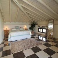 Villa in the suburbs in Portugal, Albufeira, 414 sq.m.