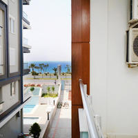 Квартира на первой линии моря/озера в Турции, 55 кв.м.