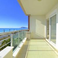 Квартира на первой линии моря/озера в Турции, 107 кв.м.