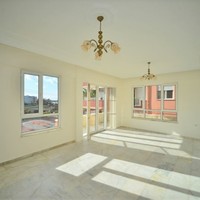 Квартира на второй линии моря/озера в Турции, 130 кв.м.