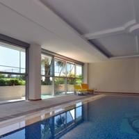 Flat in the city center, at the first line of the sea / lake in Turkey, 160 sq.m.